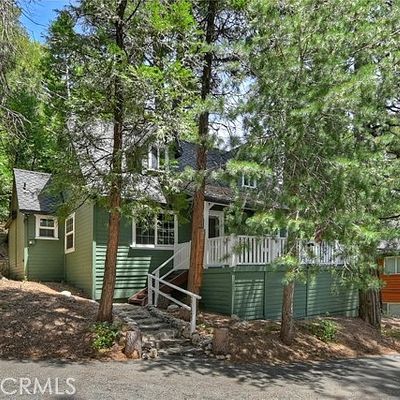 27245 Little Bear Rd, Blue Jay, CA 92317