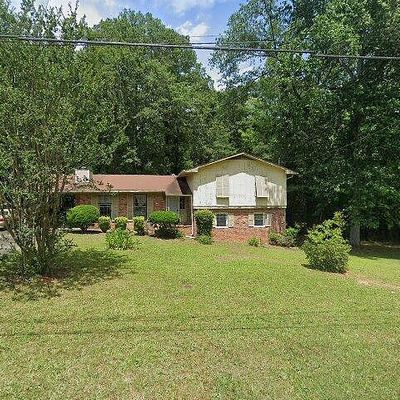 2767 Walnut Creek Rd, Macon, GA 31211