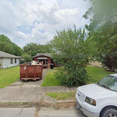 2926 Knotty Oaks Trl, Houston, TX 77045