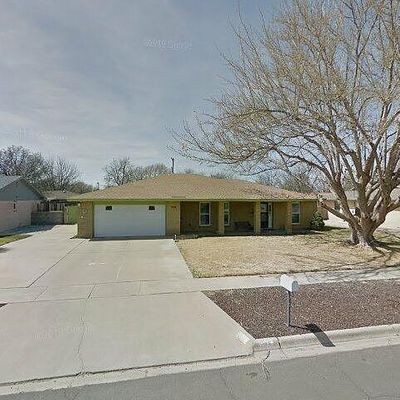 3010 Catalina Dr, Roswell, NM 88201