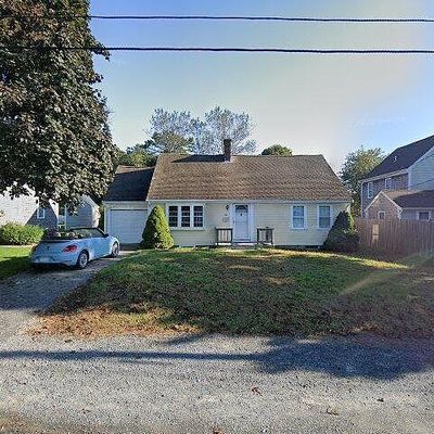 24 Rainbow Rd, West Yarmouth, MA 02673