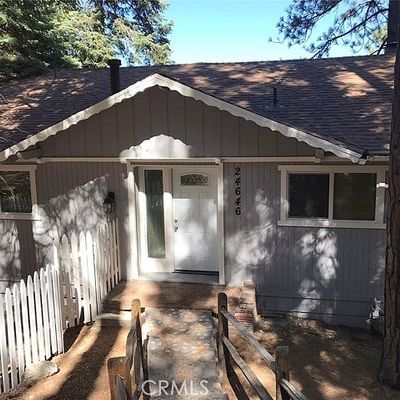 24646 Lake Gregory Dr, Crestline, CA 92325