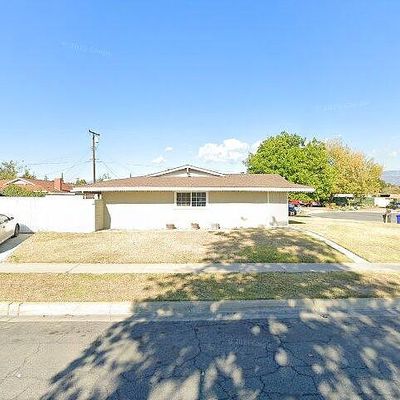 250 E Lurelane St, Rialto, CA 92376