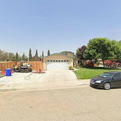 2508 W Roby Ave, Porterville, CA 93257