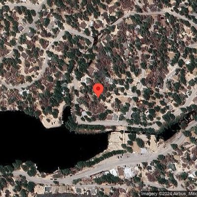 33203 Lakeside Dr, Green Valley Lake, CA 92341