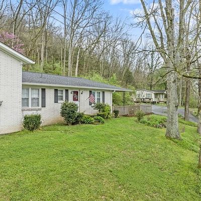 334 Wartrace Hwy, Pleasant Shade, TN 37145