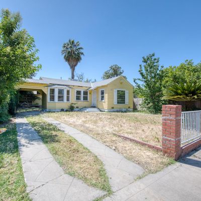 347 N Ferger Ave, Fresno, CA 93701