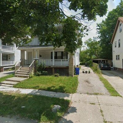 3633 E 143 Rd St, Cleveland, OH 44120