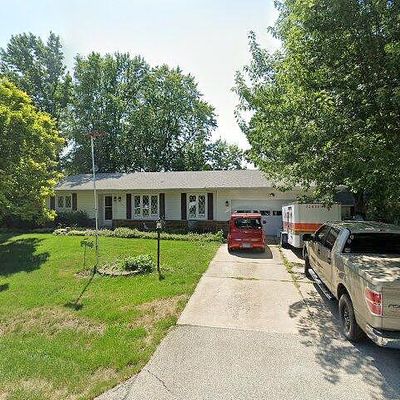 375 S Powers St, Warrensburg, IL 62573