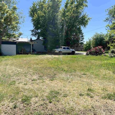 310 S De Clark Ave, Emmett, ID 83617