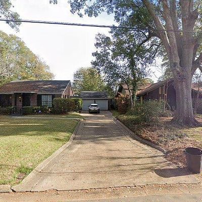 325 Bush Ave, Alexandria, LA 71301