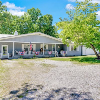 325 Sunset Dr, Sparta, TN 38583