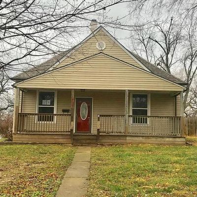 417 A St, Saint Joseph, MO 64501