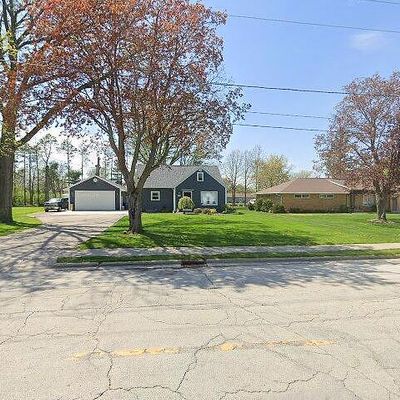 427 Lincoln St, Pulaski, WI 54162