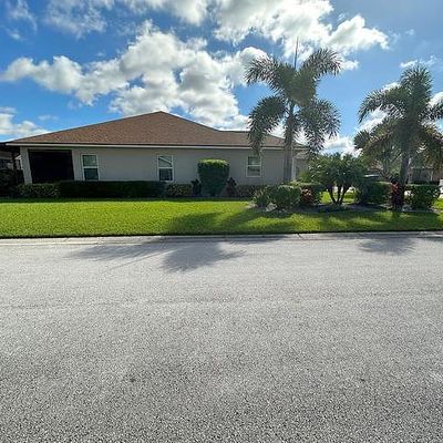 4304 Heath Land Ln, Lake Wales, FL 33859