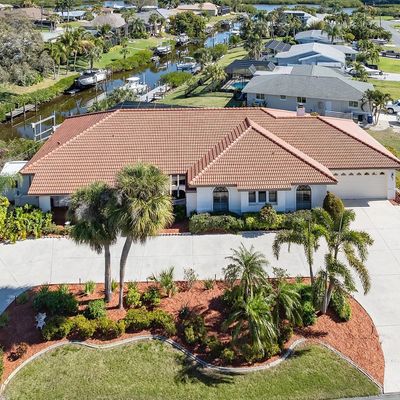 434 N Shore Dr, Osprey, FL 34229