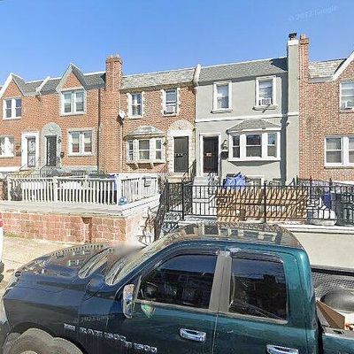 4623 Penhurst St, Philadelphia, PA 19124