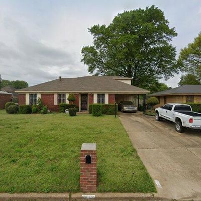 4637 Honeysuckle Ln, Memphis, TN 38109