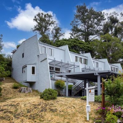 389 Sandalwood Dr, Aptos, CA 95003