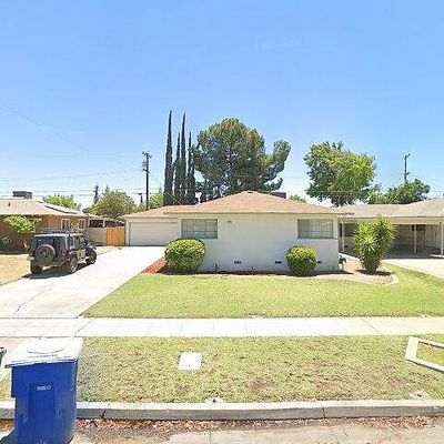 3926 E Fountain Way, Fresno, CA 93726