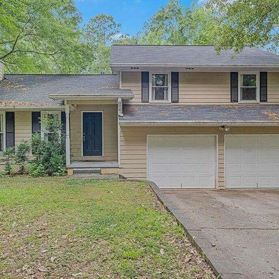 40 Apache Ct, Locust Grove, GA 30248