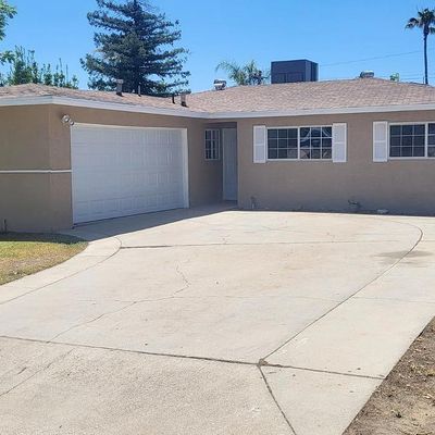 401 Countryside Dr, Bakersfield, CA 93308