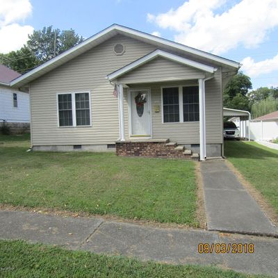 409 N Gardner St, West Frankfort, IL 62896