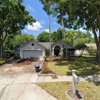 5106 Stonehurst Rd, Tampa, FL 33647