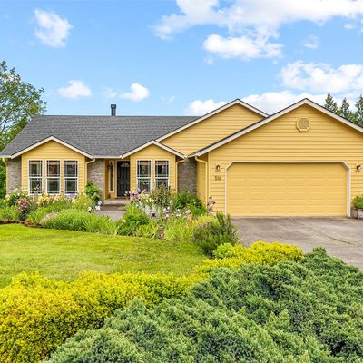 516 N Maple Hill Rd, Kelso, WA 98626