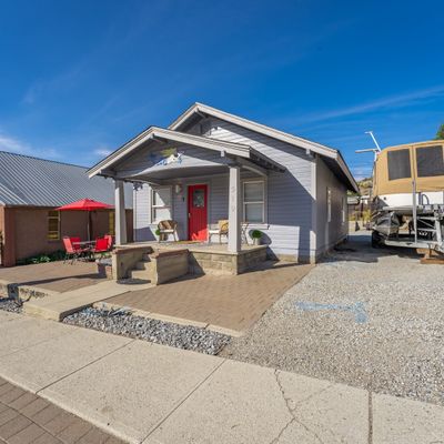 519 E Woodin Ave, Chelan, WA 98816