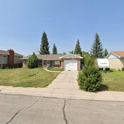 520 Princeton Ln, Cheyenne, WY 82009