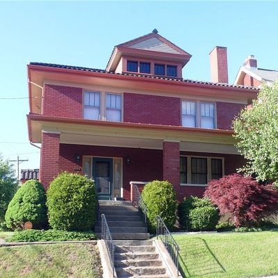 549 Halcomb Ave, Clairton, PA 15025