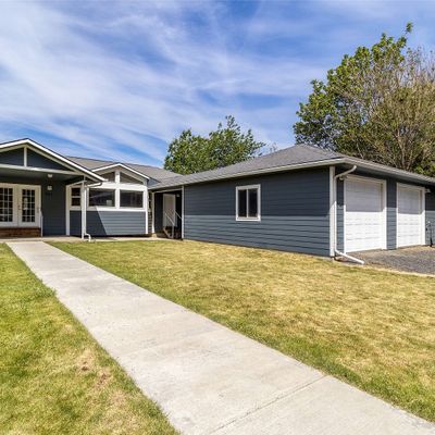 551 Powell St, Waitsburg, WA 99361