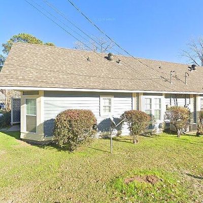 5530 Downing St, Alexandria, LA 71301