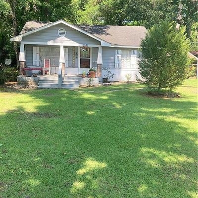 5577 Magnolia Ave, Satsuma, AL 36572