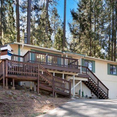 5750 Lupin Ln, Pollock Pines, CA 95726