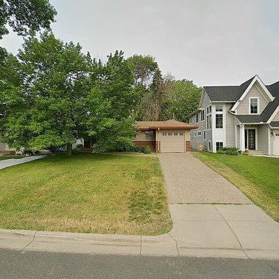 5828 Ashcroft Ave, Minneapolis, MN 55424