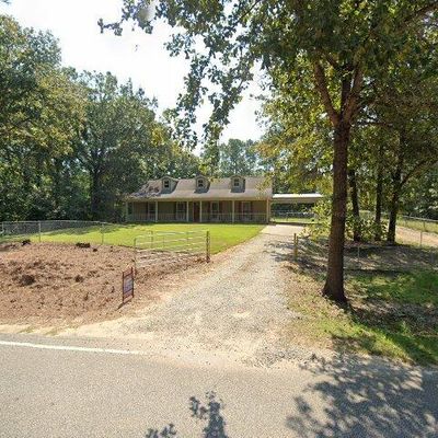 587 Nuckols Rd, Seale, AL 36867