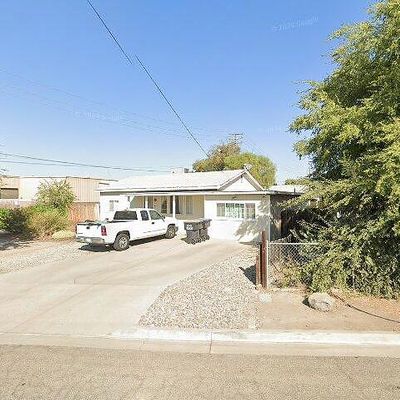 502 E Laurel Ave, Visalia, CA 93292