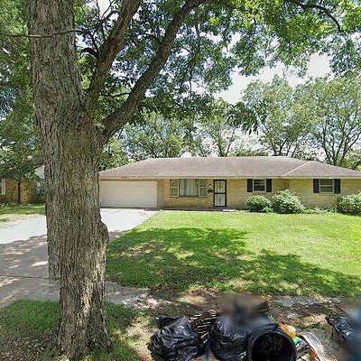 502 S Roselawn Dr, West Memphis, AR 72301