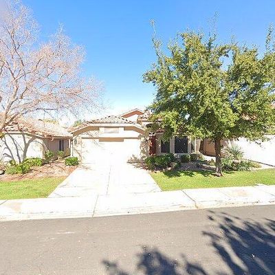 6606 E Saddleback St, Mesa, AZ 85215