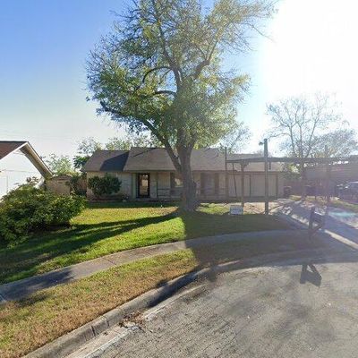 6606 Lake Glen St, San Antonio, TX 78244