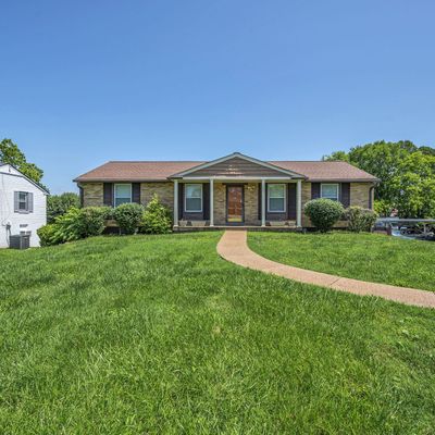 676 Harding Pl, Nashville, TN 37211