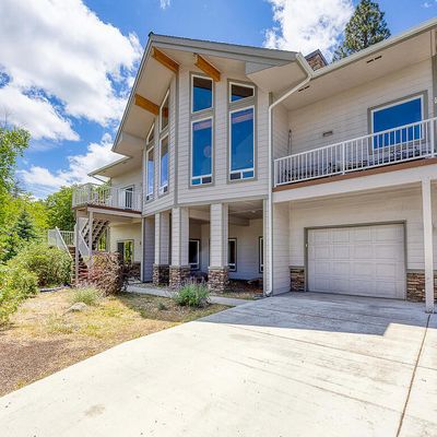 6908 Redstart Rd, Klamath Falls, OR 97601