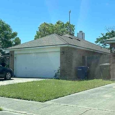 7117 Cano Ln, Corpus Christi, TX 78414