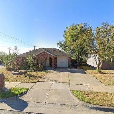 722 Seneca Dr, Garland, TX 75040