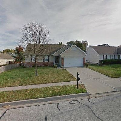 609 Midjay Dr, Liberty, MO 64068