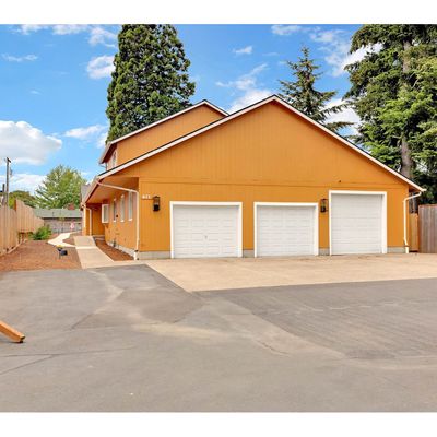 611 Rosewood Ave, Eugene, OR 97404