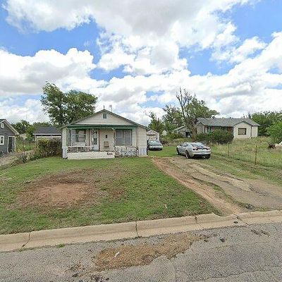 612 Hazel St, Pampa, TX 79065