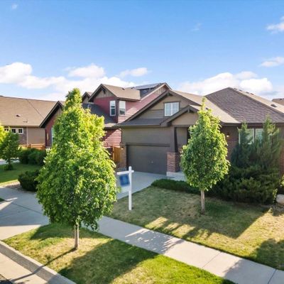 6263 N Genoa Way, Aurora, CO 80019